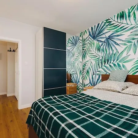Peaceful For 2-4 Guests In * 华沙